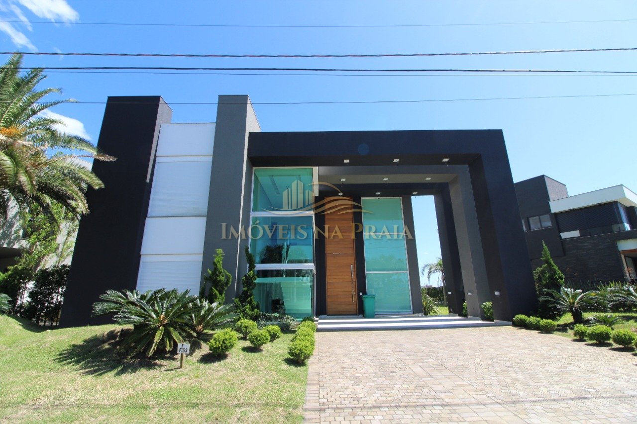 Casa em Condomínio no Enseada Lagos de Xangri-Lá.