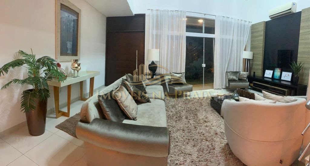 Foto 8 — Casa em Condomínio no Quintas do Lago.