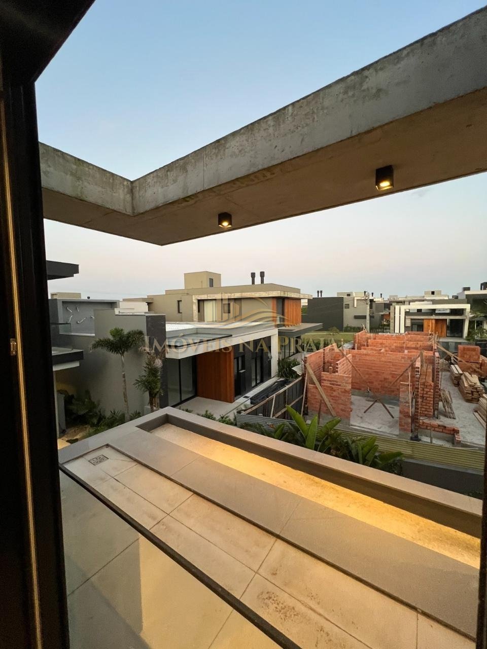 Foto 5 — Casa em Condomínio no Sunset.