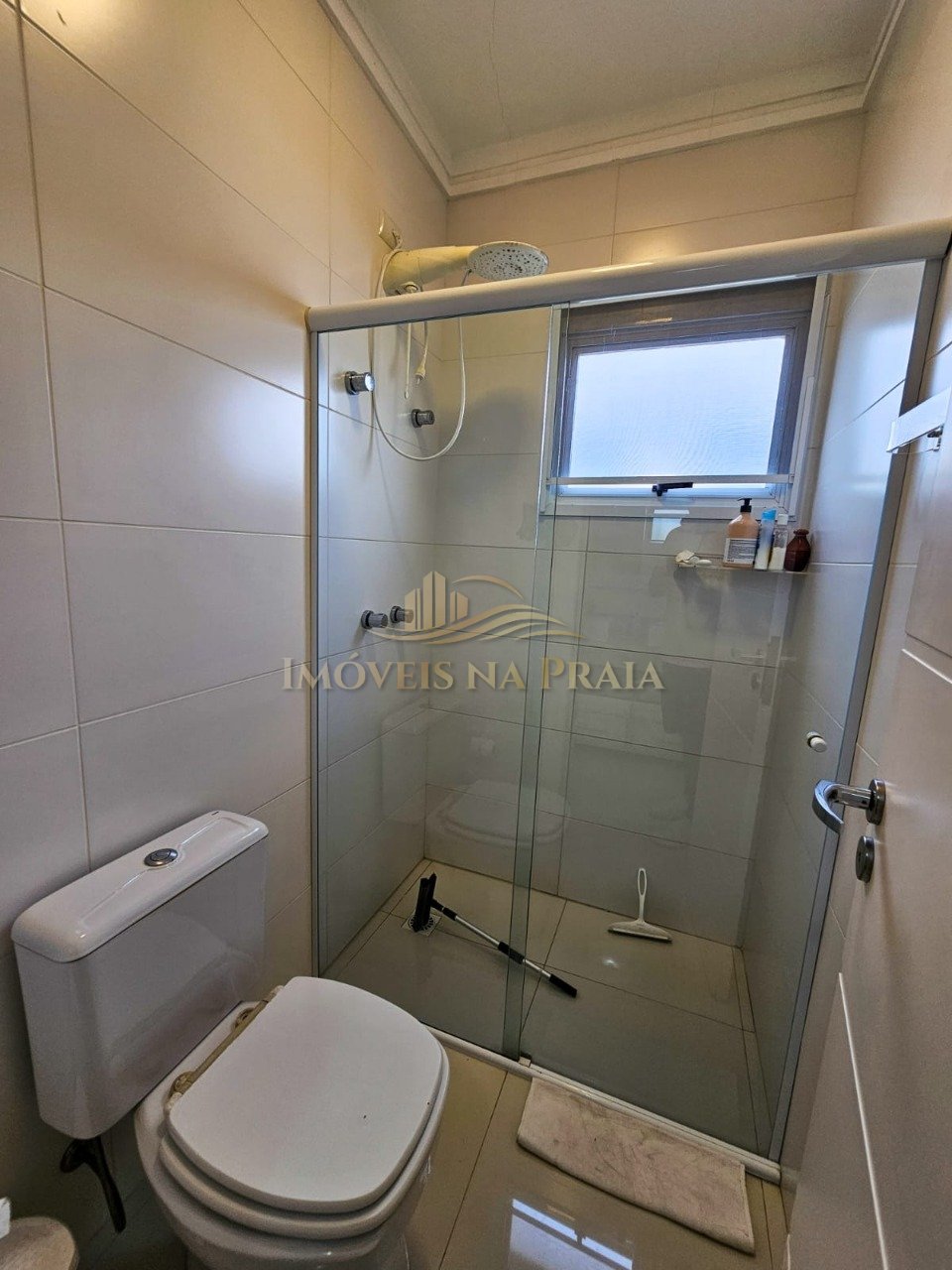 Foto 3 — Casa em Condomínio no Las Palmas.