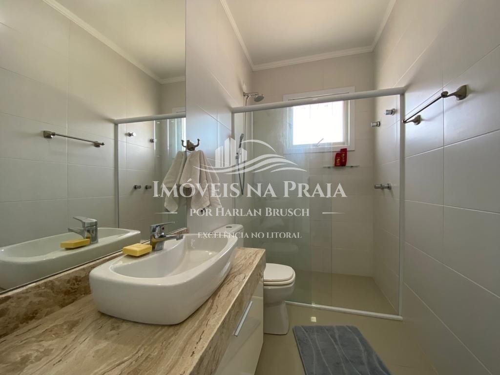 Foto 5 — Casa em Condomínio no Acqualina Beach Village.