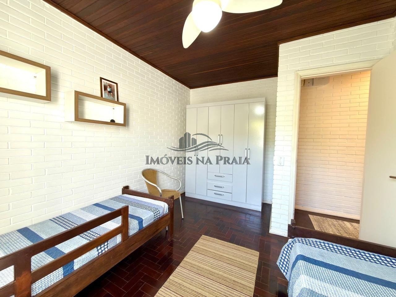 Foto 10 — Casa 5 dormitórios no bairro Atlântida