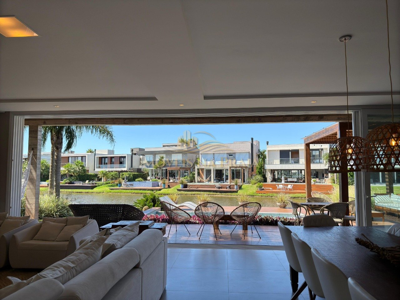 Foto 23 — Casa em Condomínio no Malibu Beach Residence.