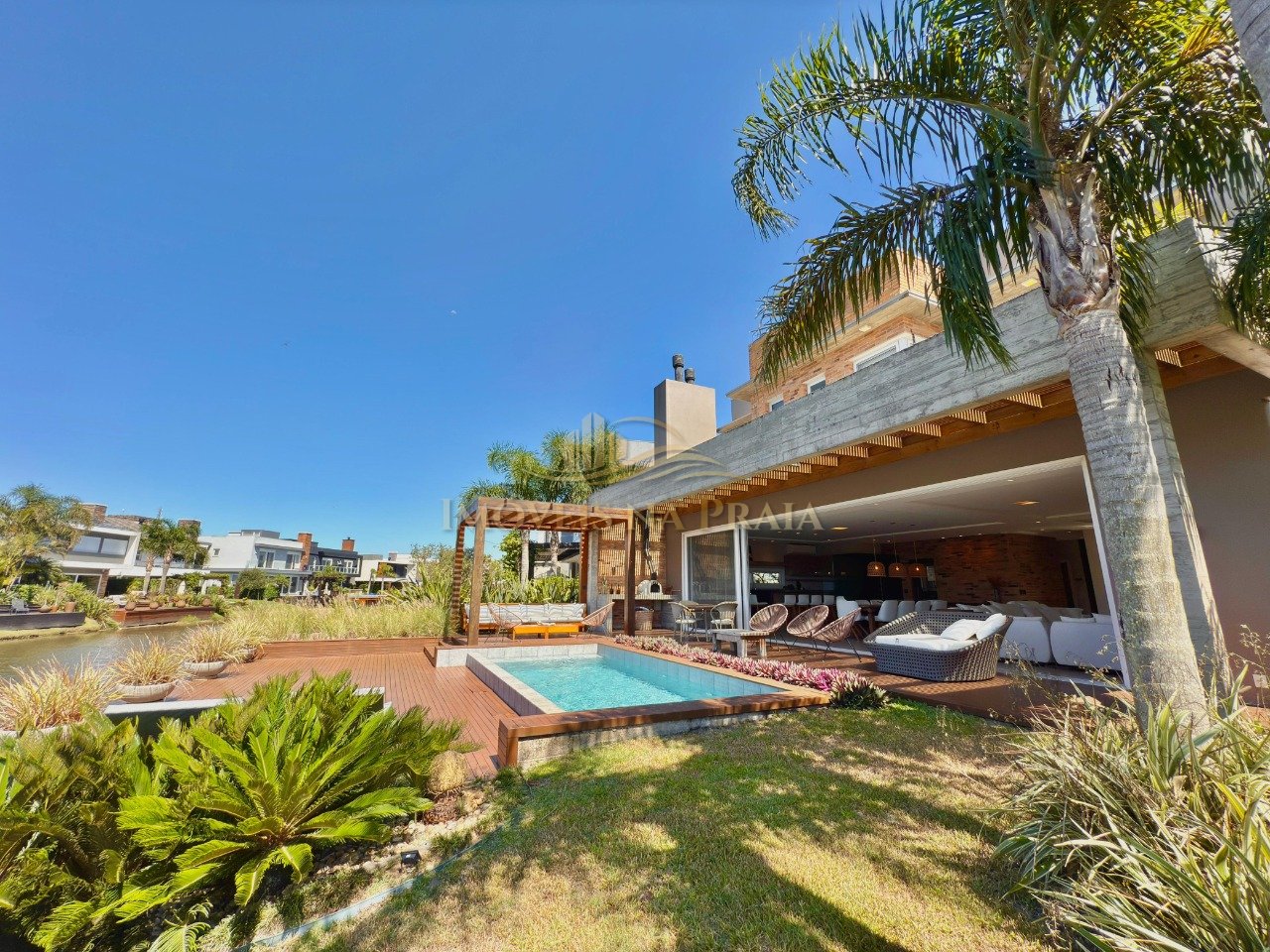 Foto 4 — Casa em Condomínio no Malibu Beach Residence.