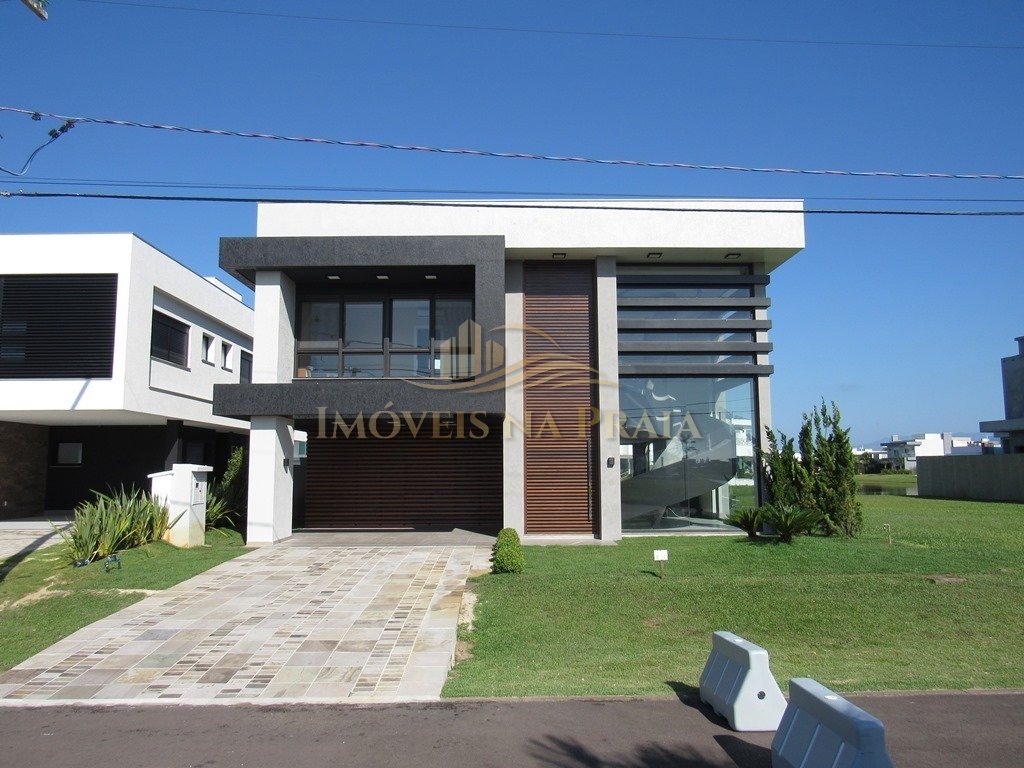 Casa em Condomínio no Enseada Lagos de Xangri-Lá.