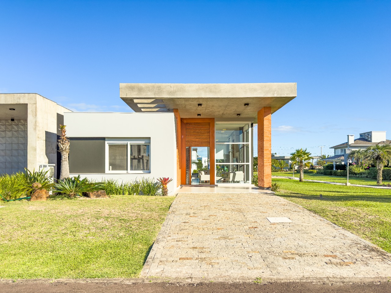 Casa em Condomínio no Riviera Xangri-Lá.