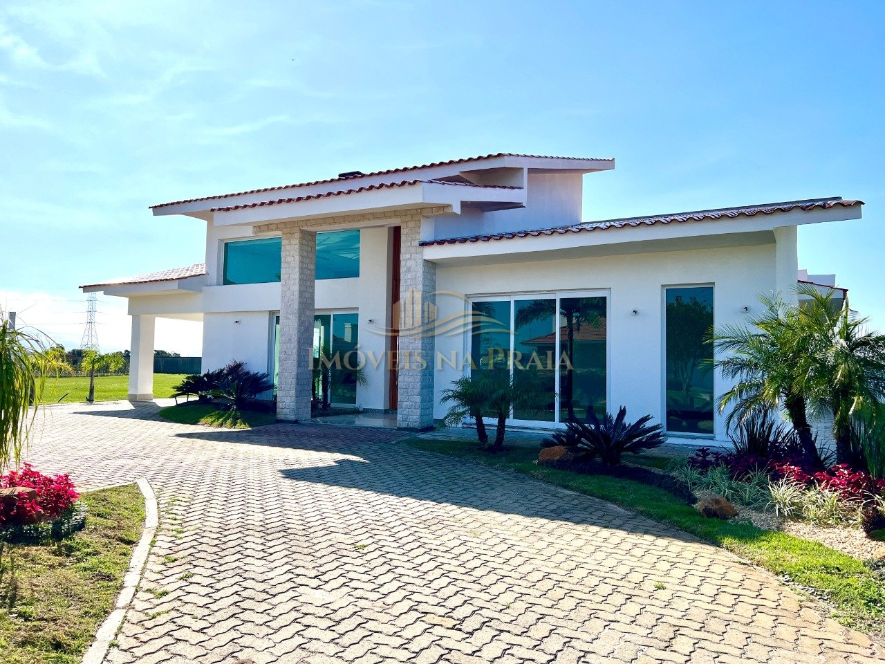Casa em Condomínio no Green Village.