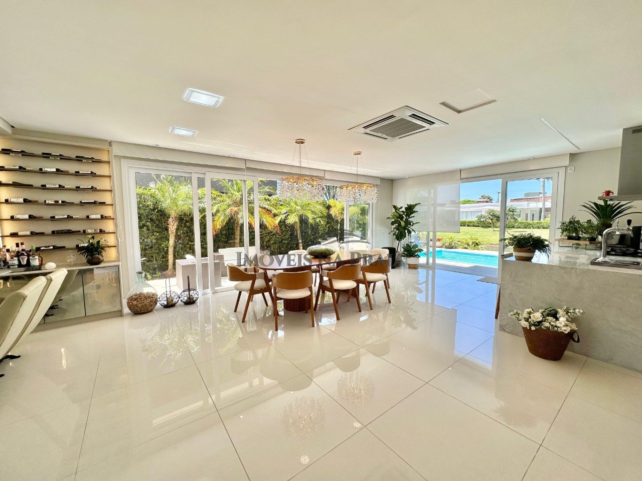 Foto 7 — Casa em Condomínio no Villaggio Atlântida.