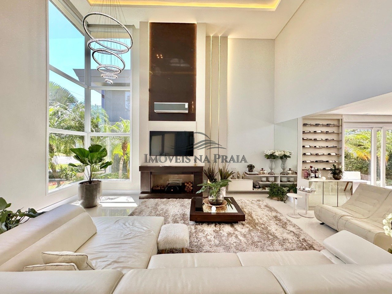 Foto 4 — Casa em Condomínio no Villaggio Atlântida.