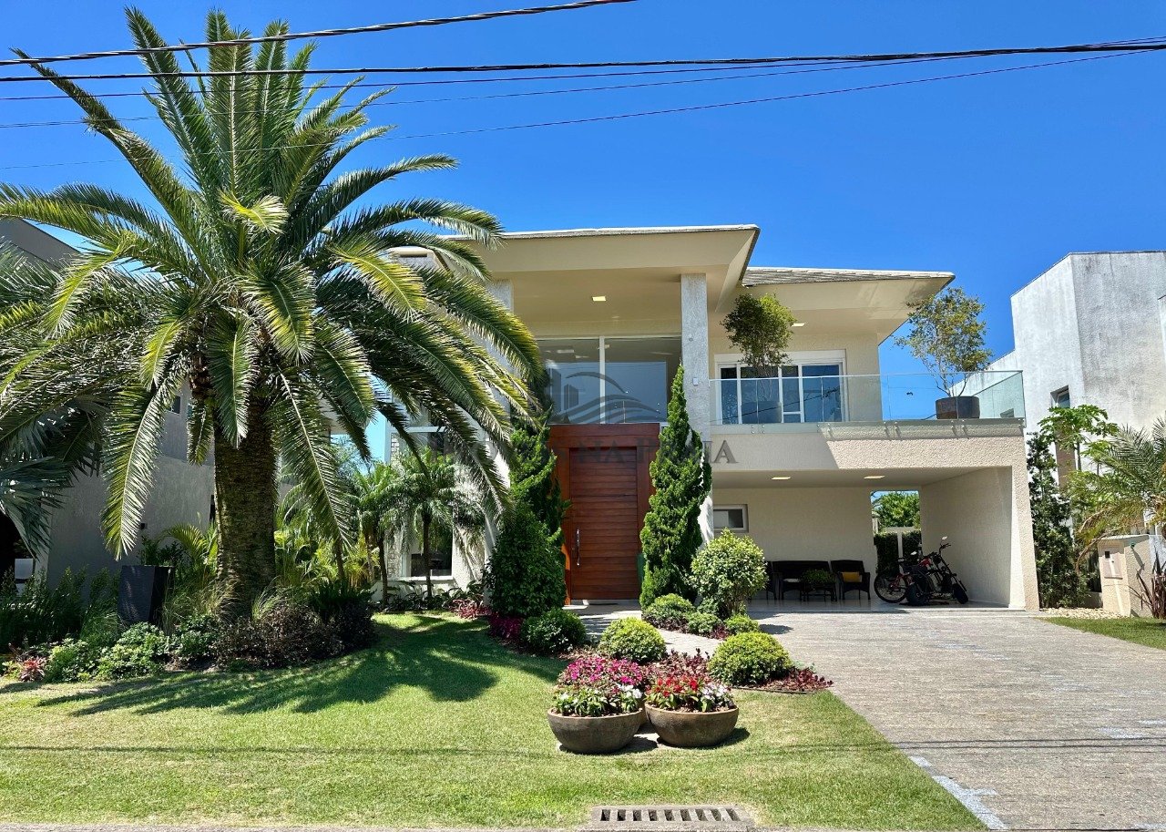 Foto 5 — Casa em Condomínio no Villaggio Atlântida.