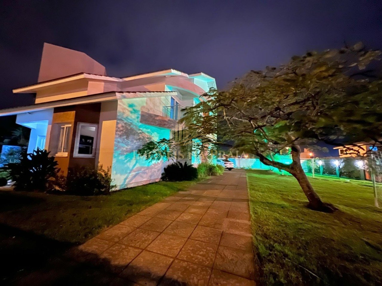 Foto 40 — Casa 4 Dormitório(s) Bairro Atlântida