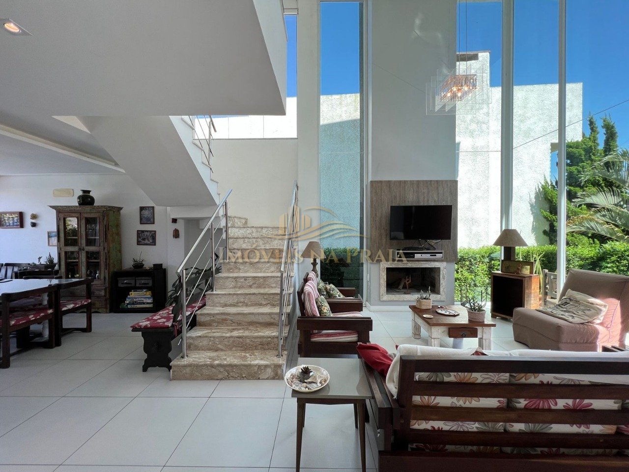 Foto 6 — Casa em Condomínio no Las Palmas.