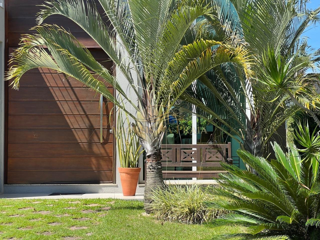 Foto 2 — Casa em Condomínio no Las Palmas.