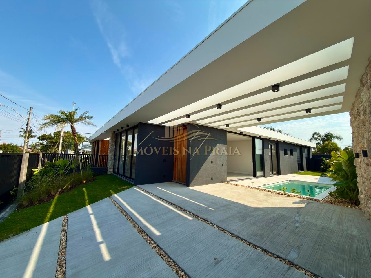 Foto 10 — Casa com 3 dormitórios em Atlântida.