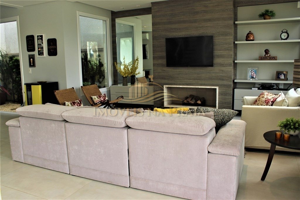 Foto 7 — Casa em Condomínio no Las Palmas.