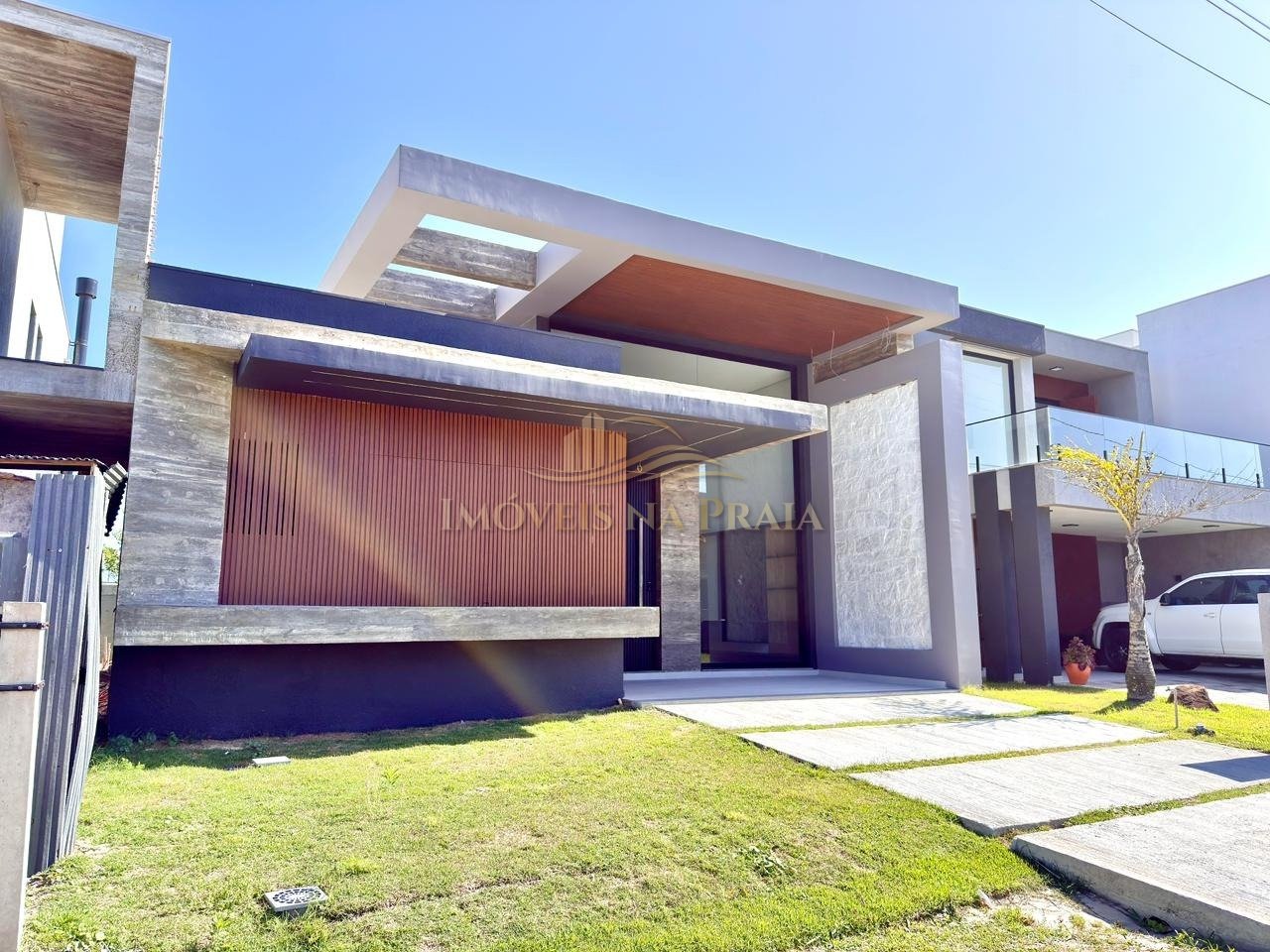 Foto 2 — Casa em Condomínio no Sunset.