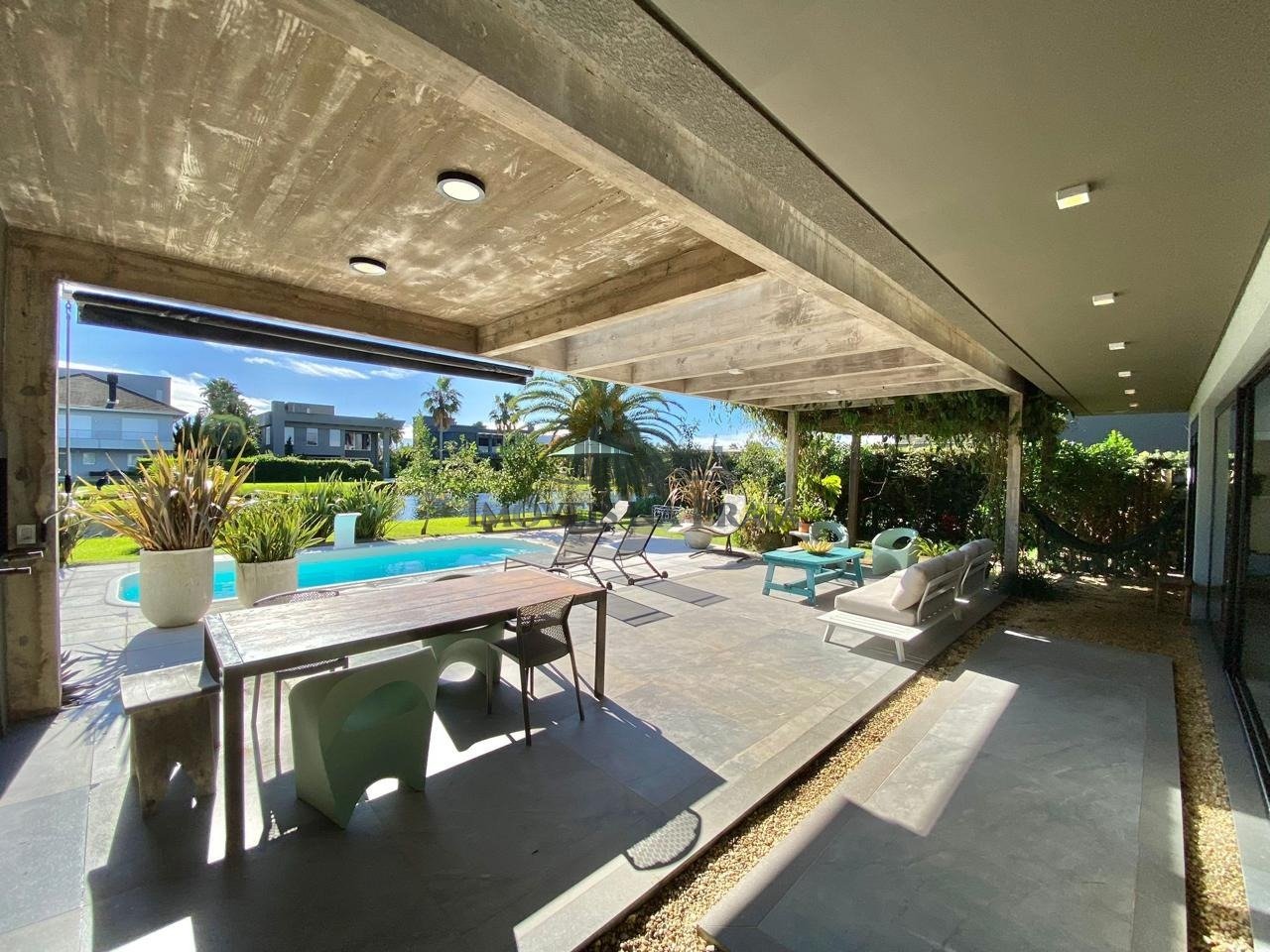 Foto 4 — Casa em Condomínio no Villaggio Atlântida.