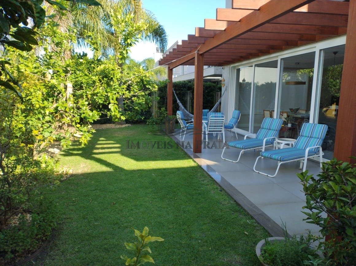 Foto 10 — Casa em Condomínio no Villaggio Atlantida.