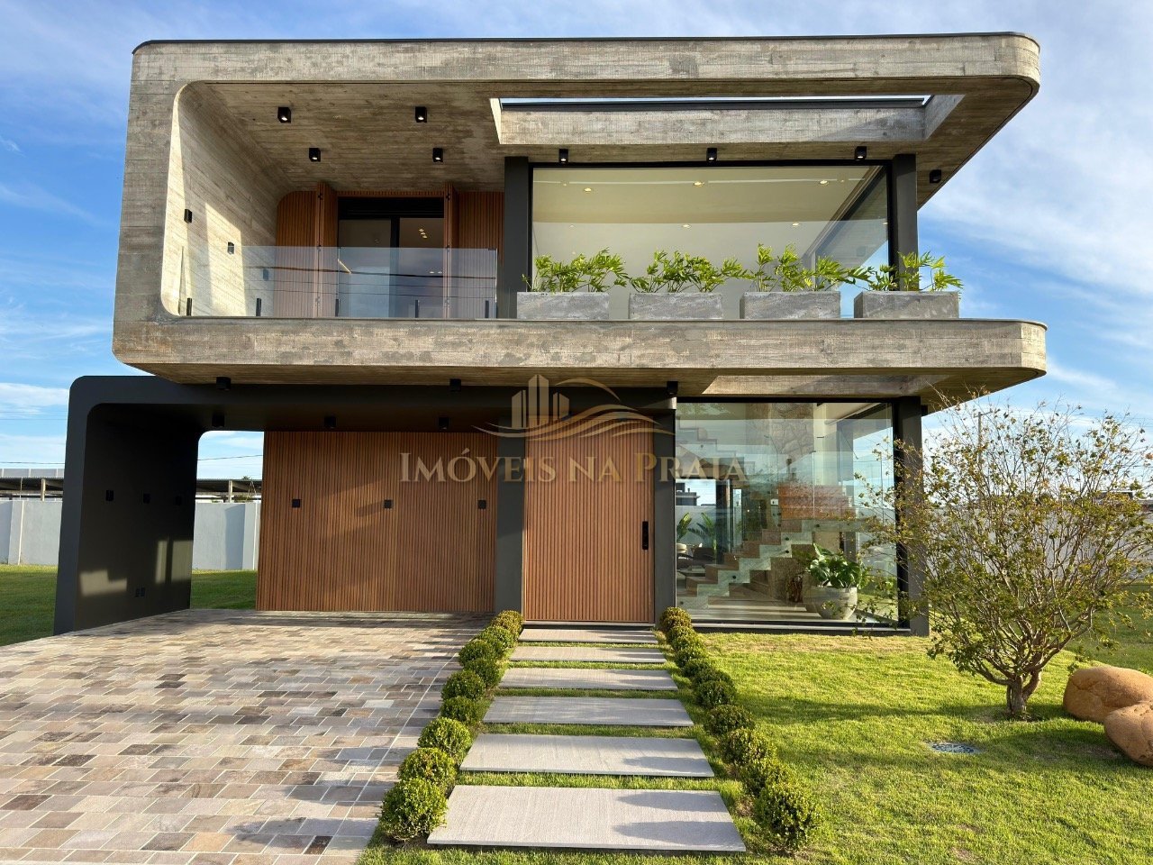 Casa em Condomínio no Amare.