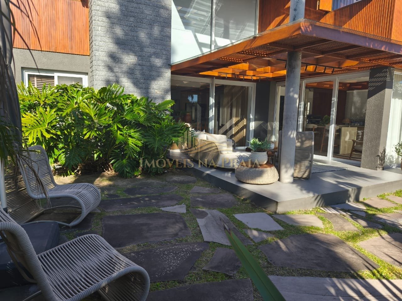 Foto 5 — Casa em Condomínio no La Plage.