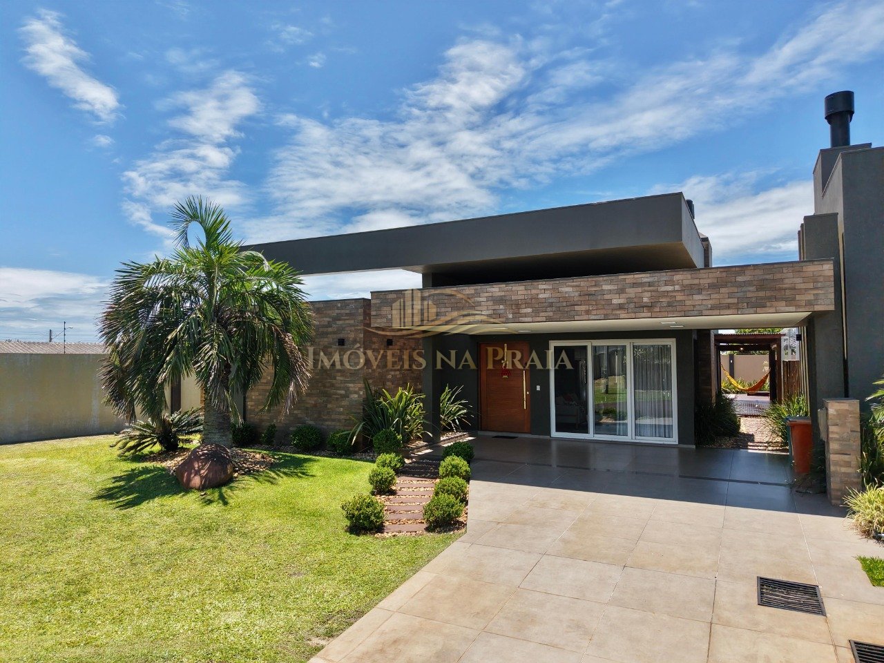 Casa em Condomínio no Riviera Xangri-Lá.