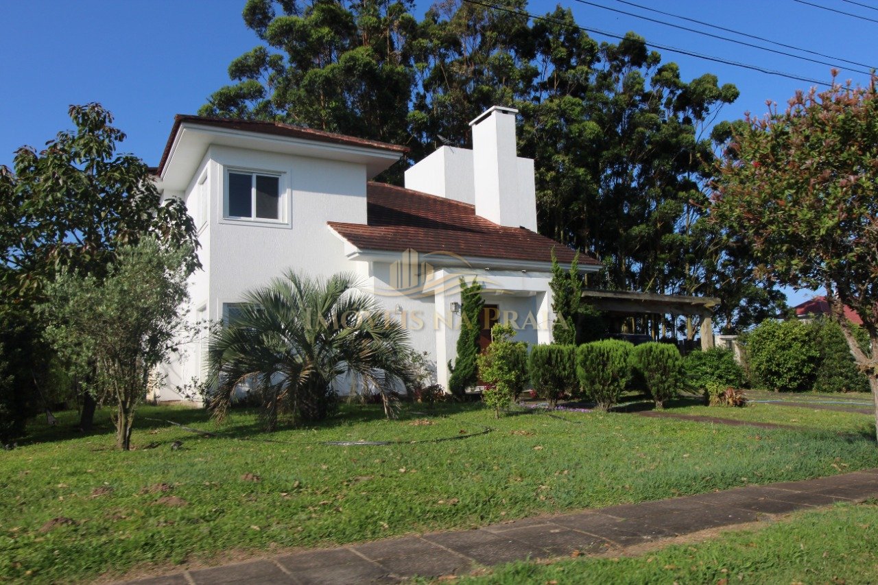 Foto 2 — Casa em Condomínio no Green Village.
