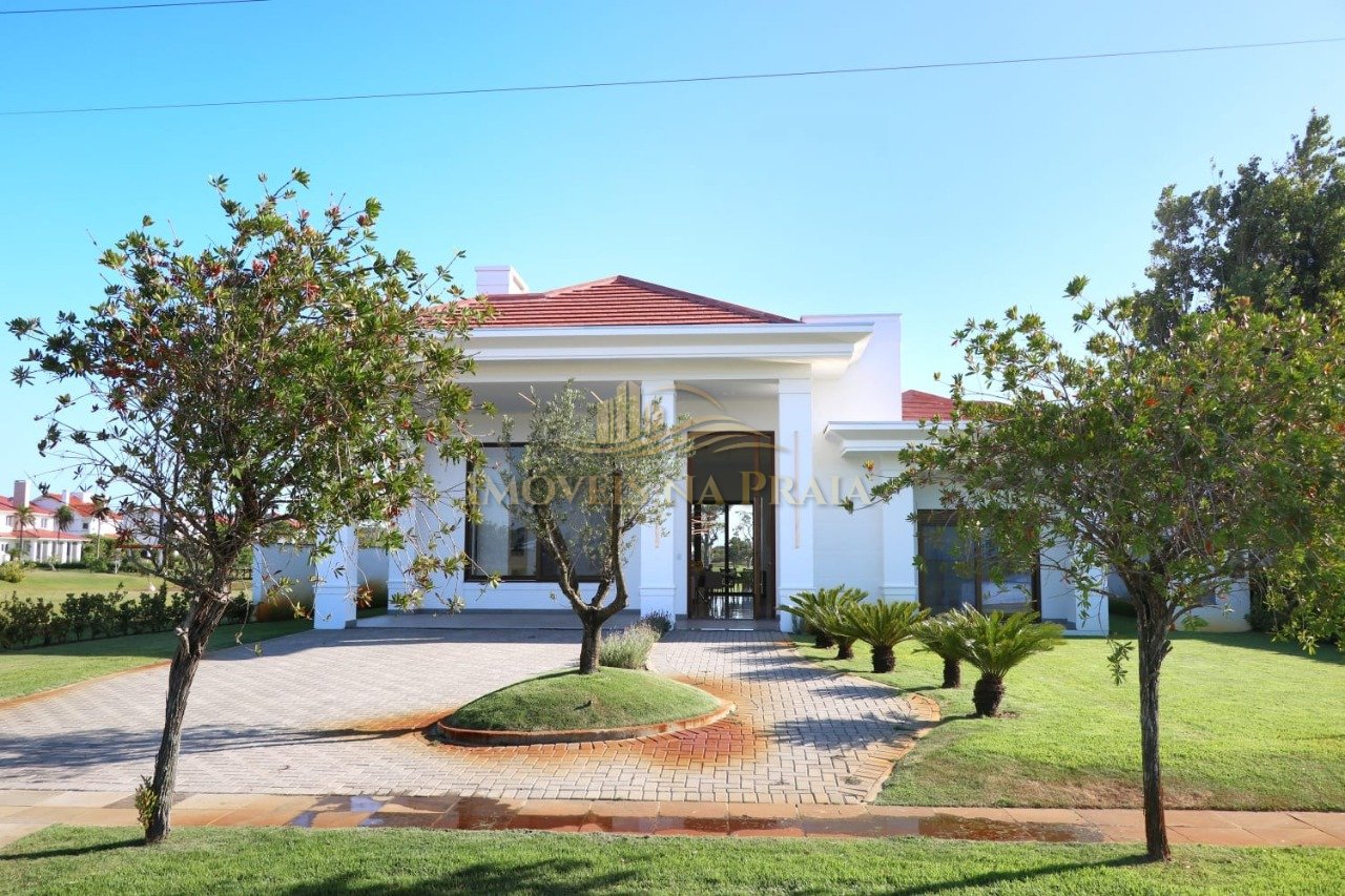 Foto 4 — Casa em Condomínio no Green Village.