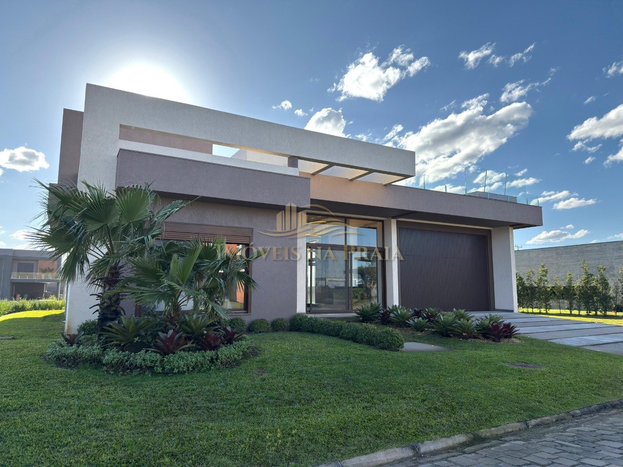 Foto 2 — Casa em Condomínio no Lagoa do Passo Village Park.