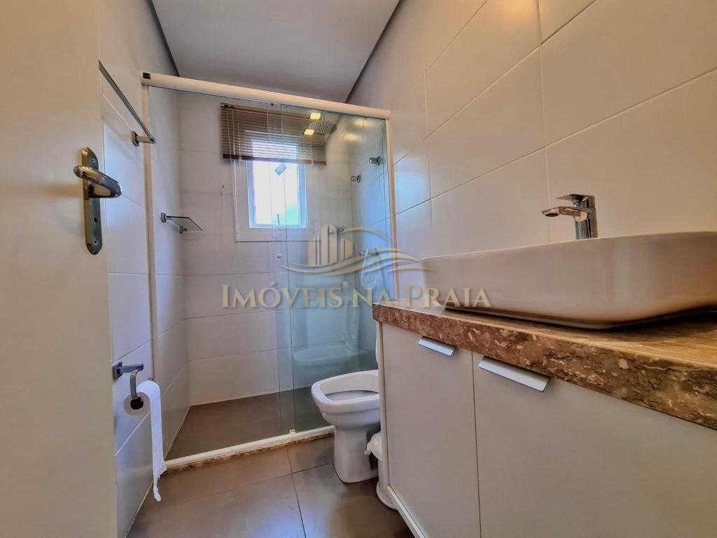 Foto 5 — Casa em Condomínio no Quintas do Lago.