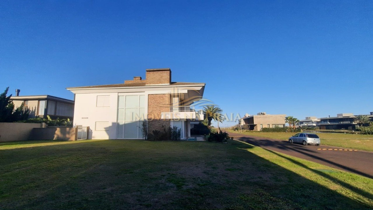 Foto 5 — Casa em Condomínio no Playa Vista.
