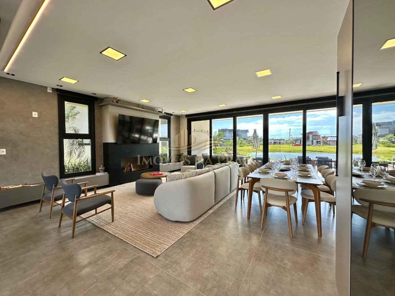 Foto 3 — Casa em Condomínio no Costa Serena.